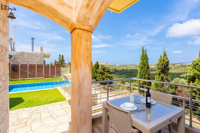 Terrace area with views . - Stefania Villa Ena . (Photo Gallery) }}