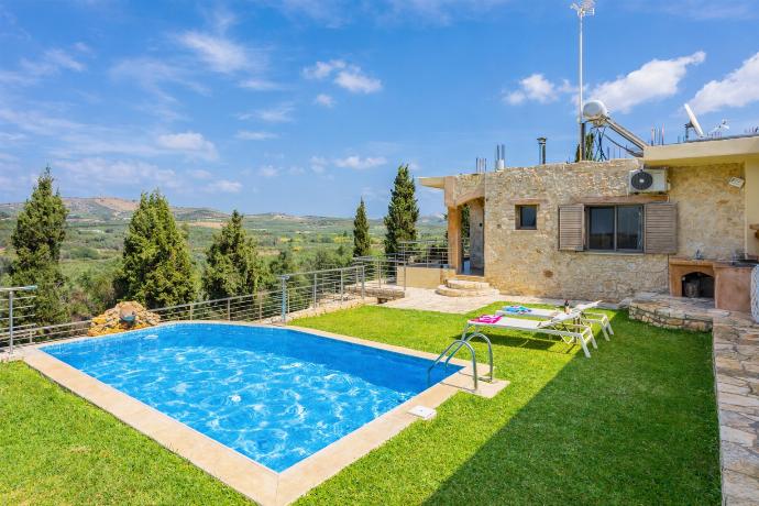  . - Stefania Villa Ena . (Галерея фотографий) }}