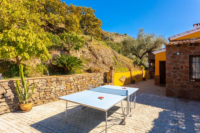 Table tennis . - Villa Cortijo El Amigo . (Галерея фотографий) }}