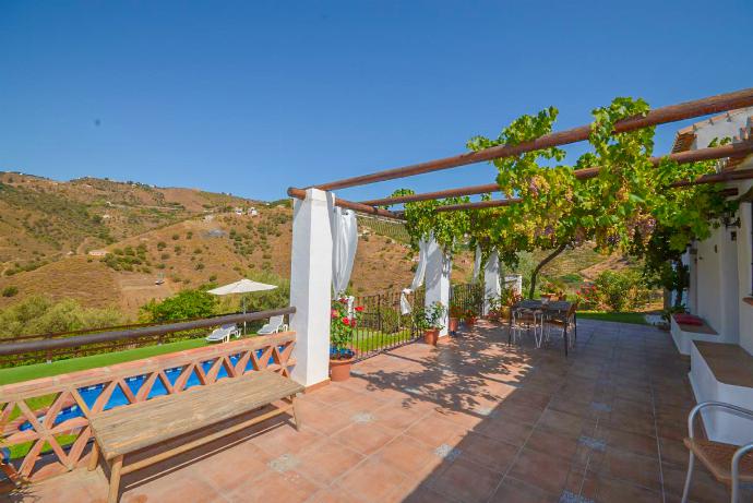 Terrace area . - Villa Cortijo Mar . (Photo Gallery) }}