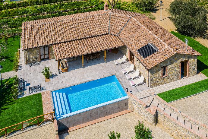 Beautiful villa with private pool and terrace . - Villa Il Melograno . (Photo Gallery) }}