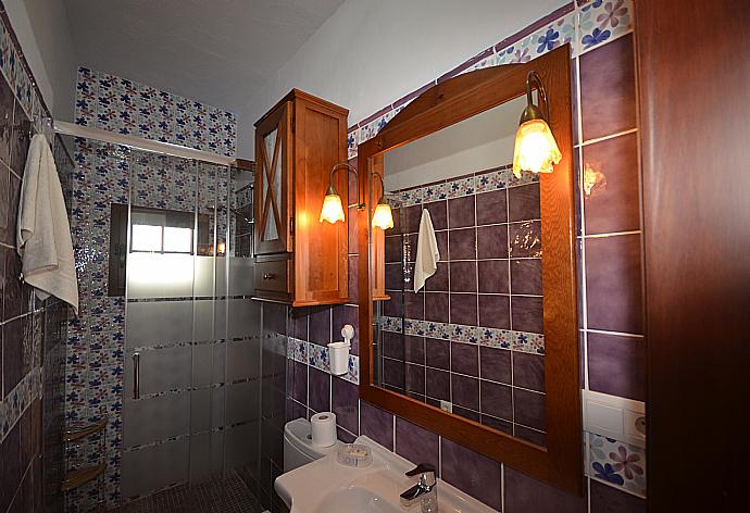 Villa Cortijo Romero Bathroom