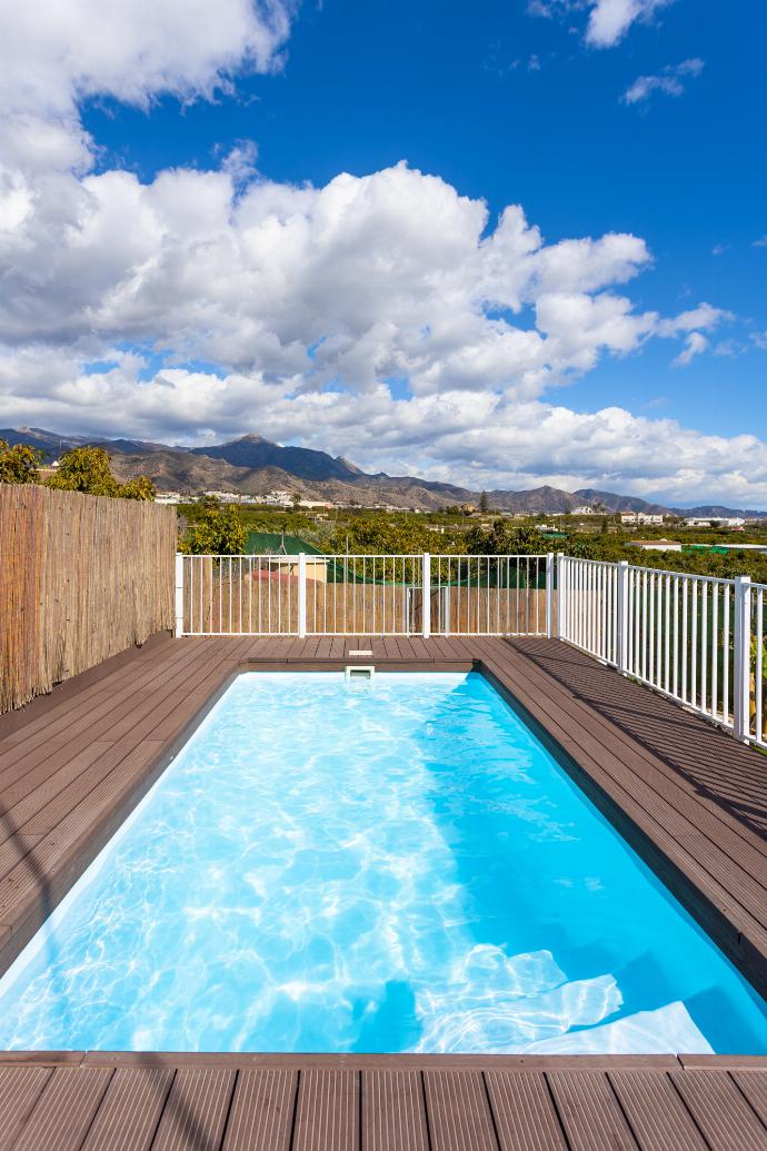Private pool and terrace with sea views . - Villa Cortijo Romero . (Galería de imágenes) }}
