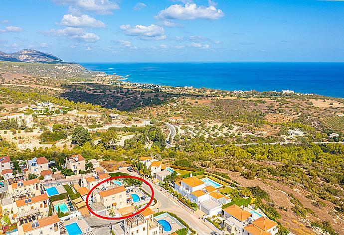 Aerial view showing location of Villa Amore . - Villa Amore . (Photo Gallery) }}