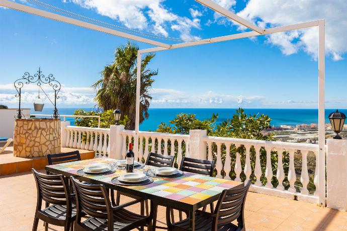 Terrace area with panoramic sea views . - Villa Casa Gebemir . (Galería de imágenes) }}