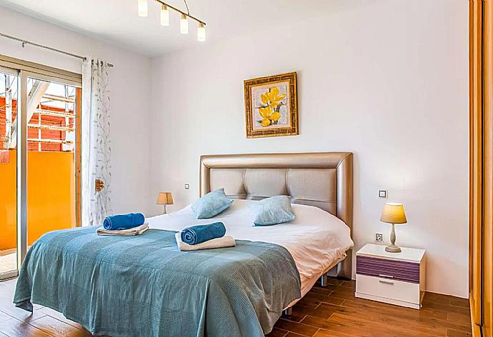 Double bedroom with A/C . - Villa Teresa . (Photo Gallery) }}