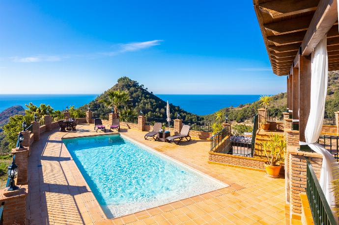 ,Beautiful villa with private pool and terrace with panoramic sea views . - Villa Flores . (Photo Gallery) }}