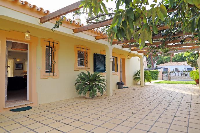 Villa Green Palms