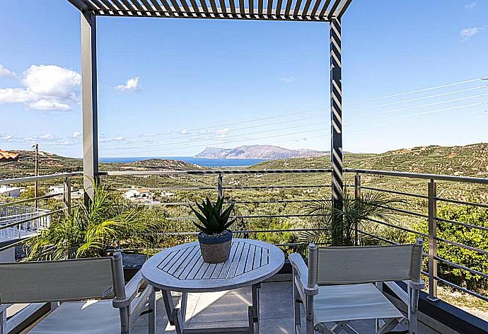 Crete, Kissamos