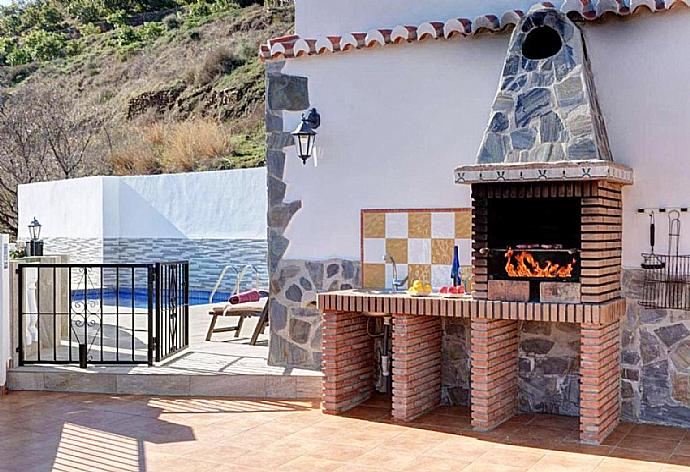 Terrace area with panoramic sea views . - Villa Alegria . (Galería de imágenes) }}