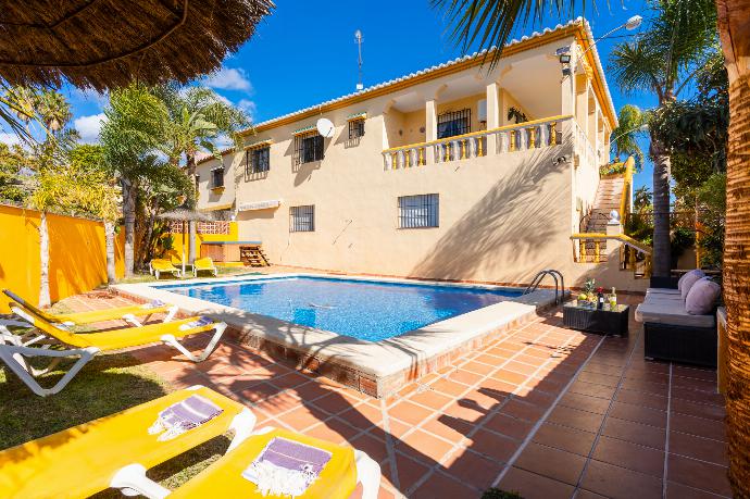 Beautiful villa with private pool and terrace . - Villa Las Palomas . (Photo Gallery) }}