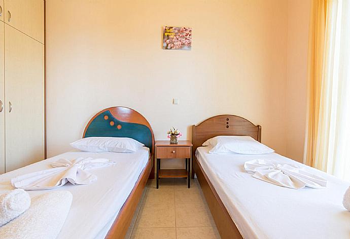  . - Villa Spartera . (Photo Gallery) }}