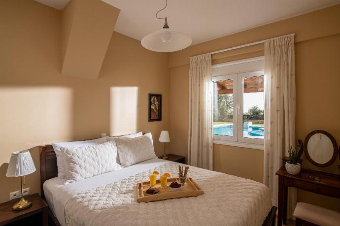  . - Villa Anemoni . (Photo Gallery) }}