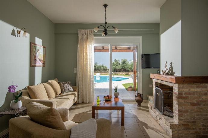  . - Villa Anemoni . (Photo Gallery) }}