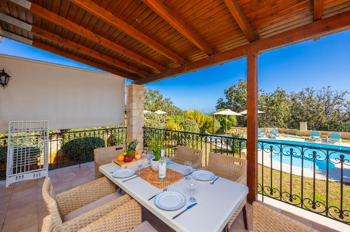 Sheltered terrace area . - Villa Chloe . (Photo Gallery) }}
