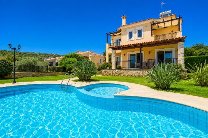 Villa Chloe