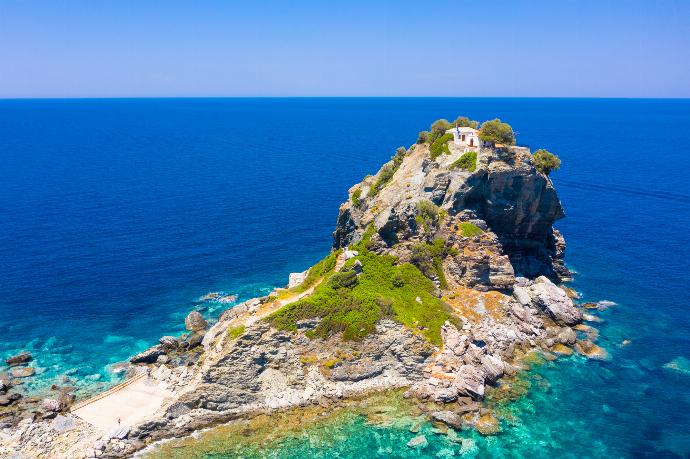 Skopelos . - Oak Tree Cottage . (Photo Gallery) }}