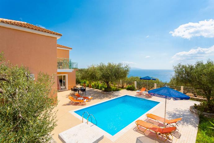 Beautiful villa with private pool and terrace with panoramic sea views . - Lourdas Villas Collection . (Photo Gallery) }}