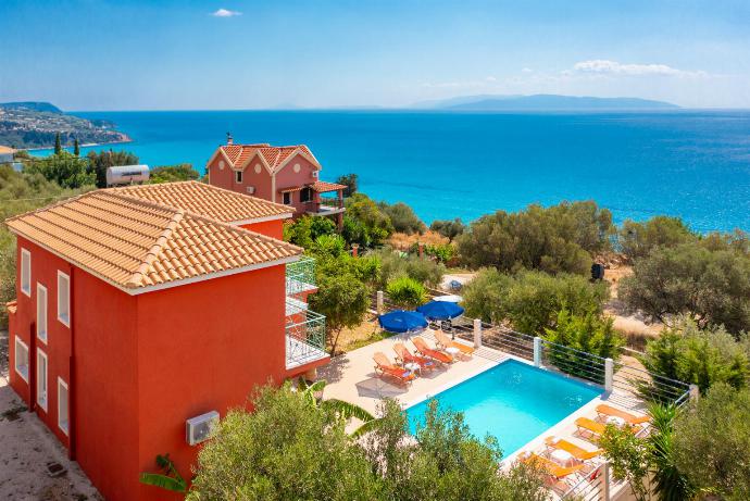 Beautiful villa with private pool and terrace with panoramic sea views . - Lourdas Villas Collection . (Галерея фотографий) }}