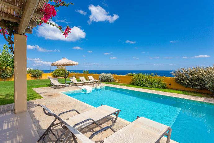 Beautiful villa with private pool and terrace . - Panormos Villas Collection . (Galería de imágenes) }}