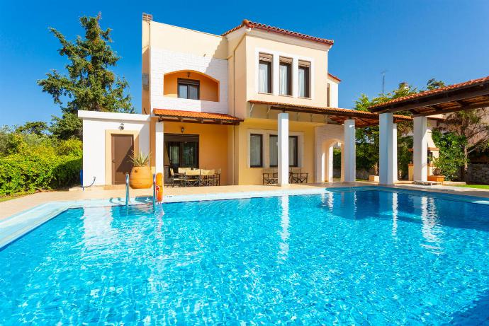 Beautiful villa with private pool and terrace . - Kefalas Villas Collection . (Galería de imágenes) }}