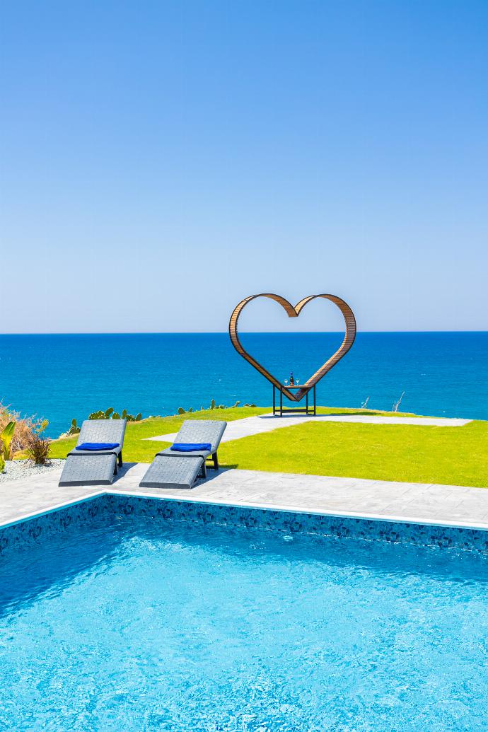 Private pool and terrace with panoramic sea views . - Villa Beach Heaven . (Photo Gallery) }}