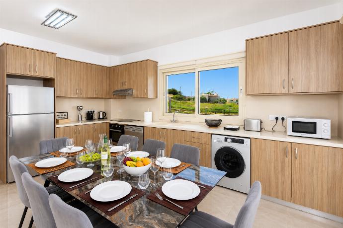 Equipped kitchen . - Villa Diana Seaside . (Γκαλερί Φωτογραφιών) }}