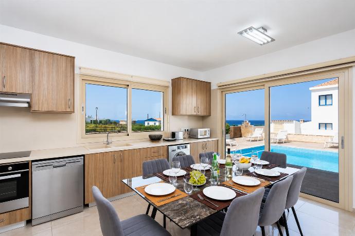 Equipped kitchen . - Villa Diana Seaside . (Γκαλερί Φωτογραφιών) }}