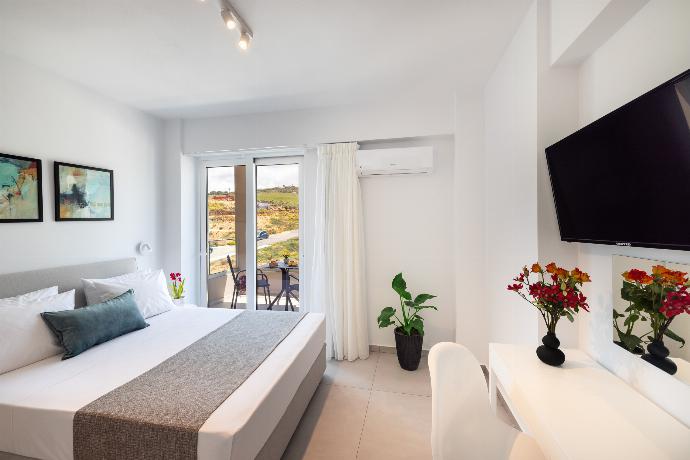 Creta Sun, 101 Studio City View Bedroom