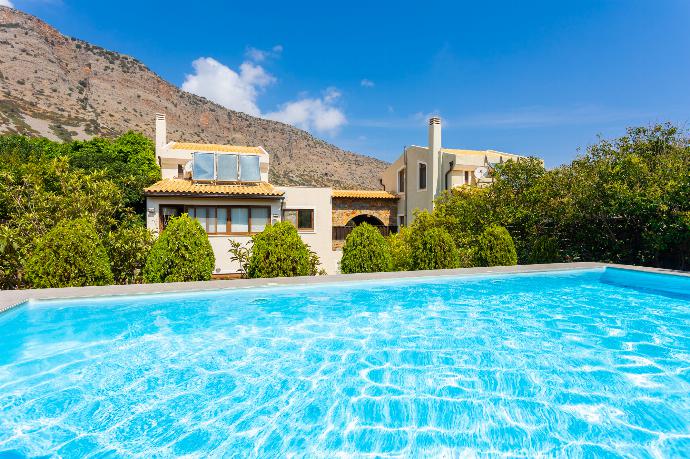 Beautiful villa with private pool, terrace, and garden . - Villa Elounda Plaka . (Photo Gallery) }}