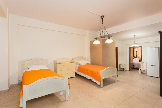 Twin bedroom . - Villa Elounda Blue . (Photo Gallery) }}