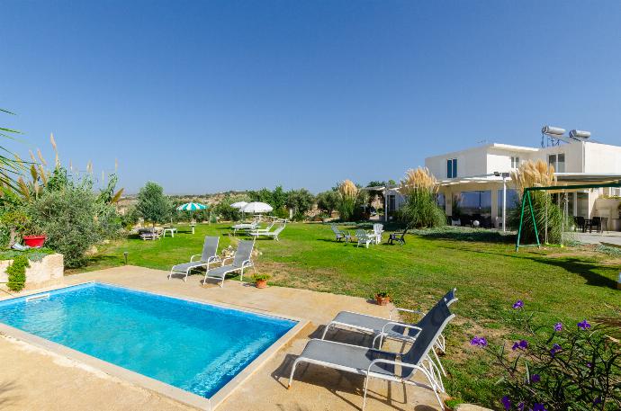 Beautiful Villa with private pool . - Villa Padima . (Photo Gallery) }}