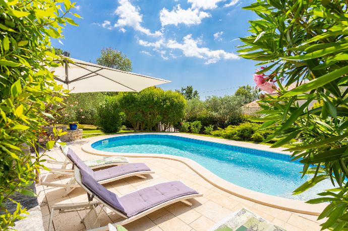 Private pool, terraces, and garden . - Villa Di Vino . (Photo Gallery) }}