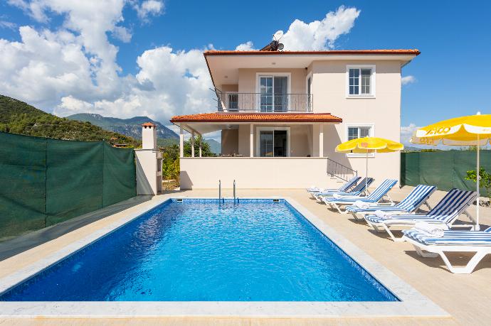 Villa Corals