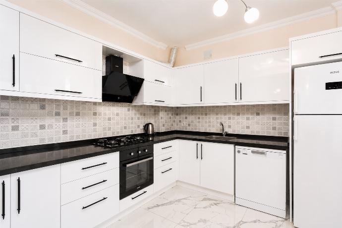 Equipped kitchen . - Villa Azalea 2 . (Photo Gallery) }}