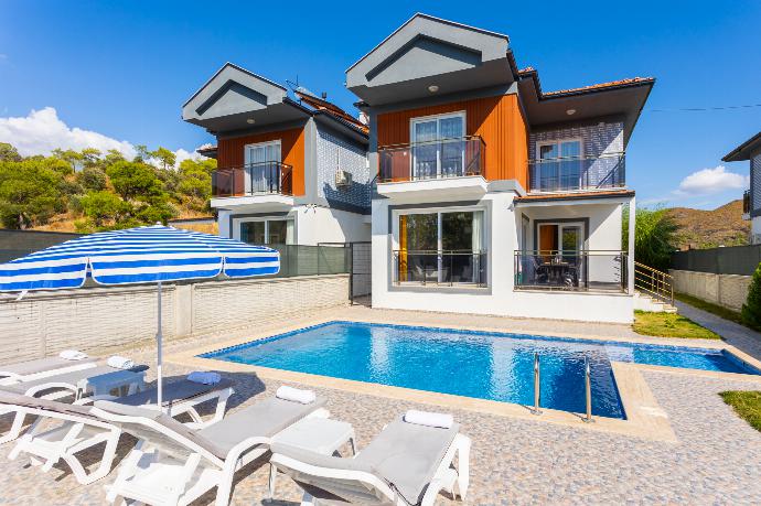 Beautiful villa with private pool and terrace . - Villa Sasha 2 . (Photo Gallery) }}
