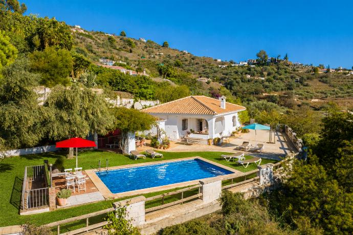 Villa La Higuera