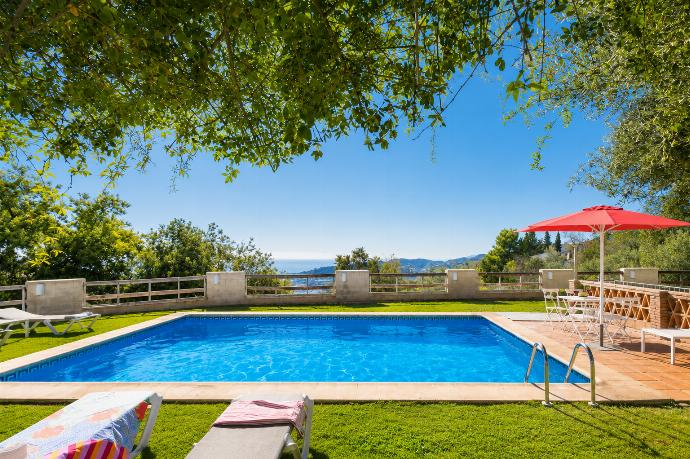 Villa La Higuera