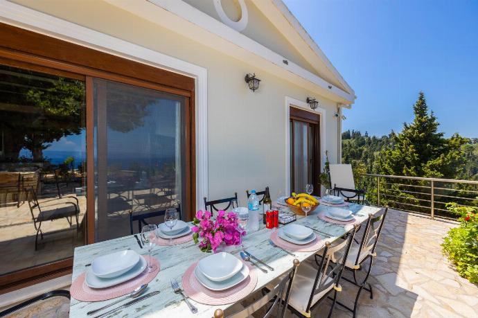 Terrace area with panoramic sea views . - Villa Ariadne . (Photo Gallery) }}