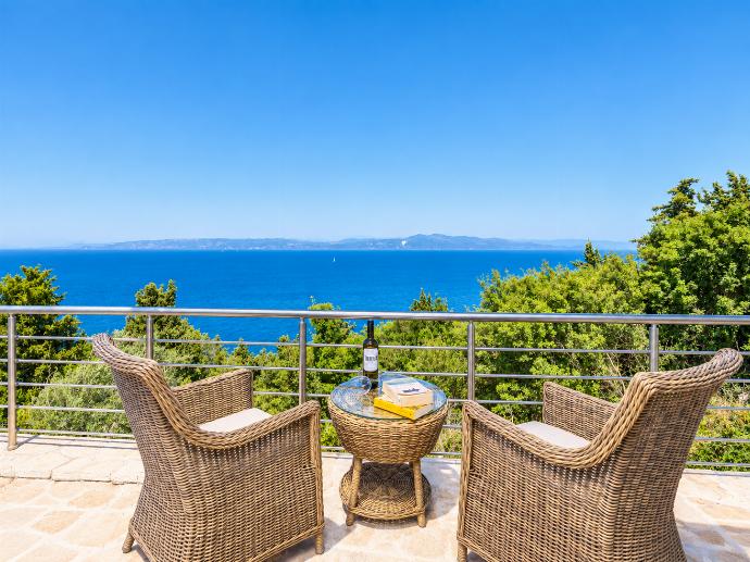 Terrace area with panoramic sea views . - Villa Ariadne . (Photo Gallery) }}