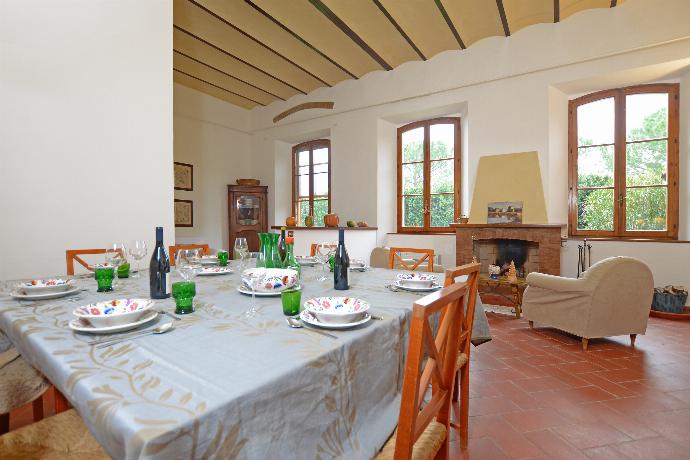  . - Villa Piandisette . (Photo Gallery) }}