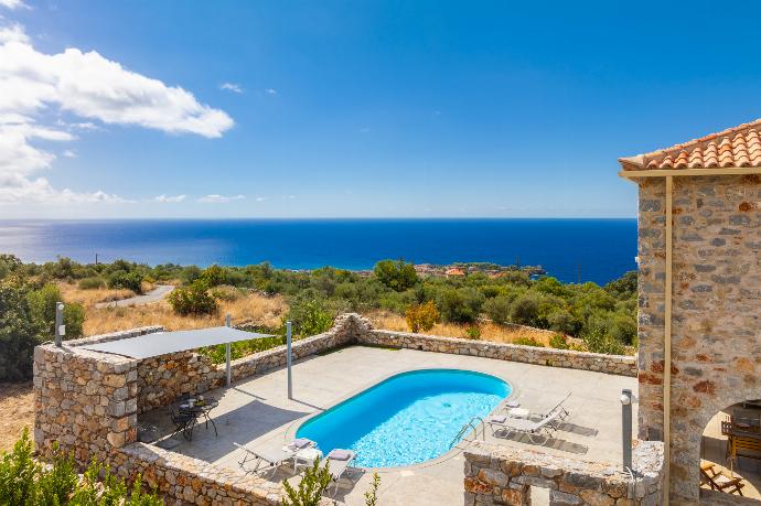 Private pool and terrace with sea views . - Villa Dioni Ena . (Photo Gallery) }}