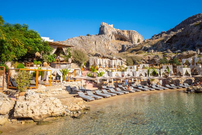 Lindos . - La Casa Di Pietre 2 . (Photo Gallery) }}