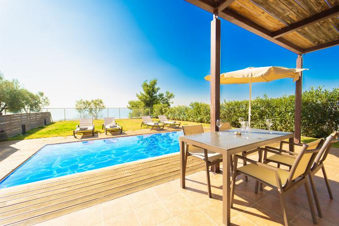  . - Villa Kalma . (Photo Gallery) }}