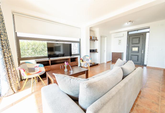  . - Villa Kalma . (Photo Gallery) }}