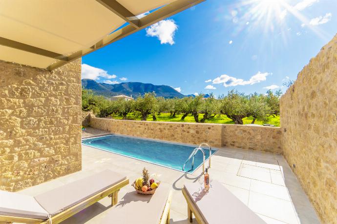  . - Villa Castillo Thio . (Photo Gallery) }}