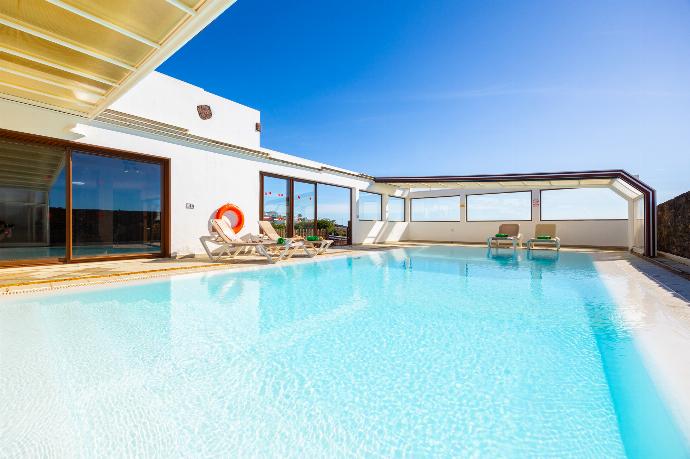 Private pool and terrace with sea views . - Villa Asomada . (Photo Gallery) }}