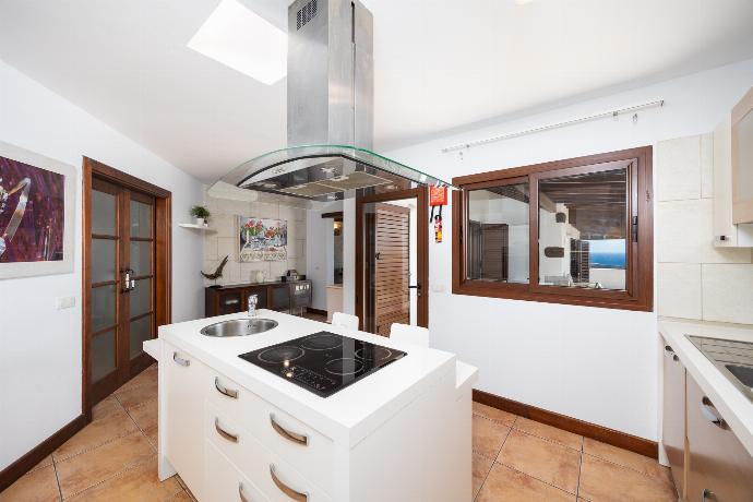 Equipped kitchen . - Villa Asomada . (Photo Gallery) }}