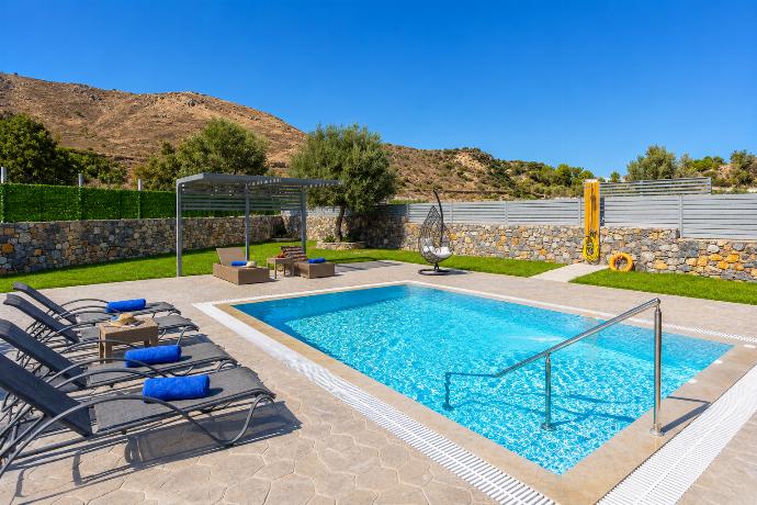 Villa Livis 1