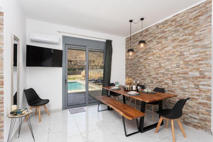 Villa Livis 2